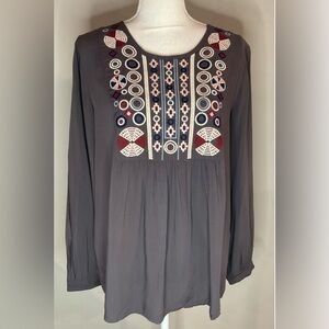 Solitaire Women’s Gray Embroidered Swiss Dot Poet Bohemian Top Blouse Sz S NWT